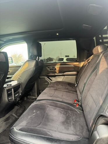 Dodge: Dodge Ram: 2023 г., 6.2 л, Вариатор, Бензин, Пикап — 7