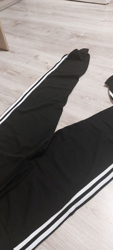 Donji deo: Adidas, 2XL, bоја - Crna — 5