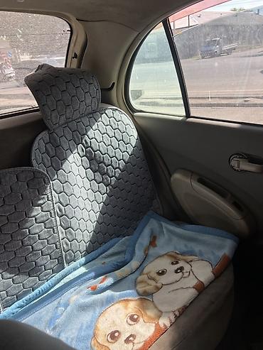 nisan march: Nissan March: 2002 г., 1.3 л, Автомат, Бензин, Хэтчбэк — 9