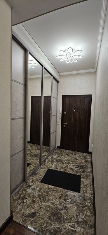купить участок под бизнес в бишкеке: 2 бөлмө, Менчик ээси, Чогуу жашоосу жок, Жарым -жартылай эмереги бар