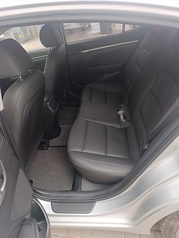 сткл: Hyundai Avante: 2019 г., Автомат, Седан — 5