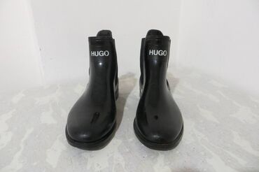 mokasine novi sad: High boots, Hugo Boss, 38