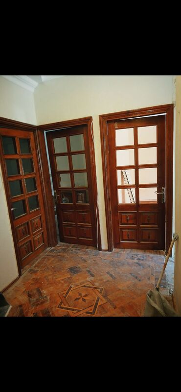 Обои: 3 denesi bir yerde 80 azn ela qapilardir yenisin aliram deye deyer