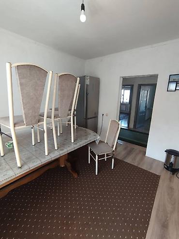 Продажа коттеджей и домов: Срочно продается дом! Продается жилой дом на участке 5 соток. Вторая — 14