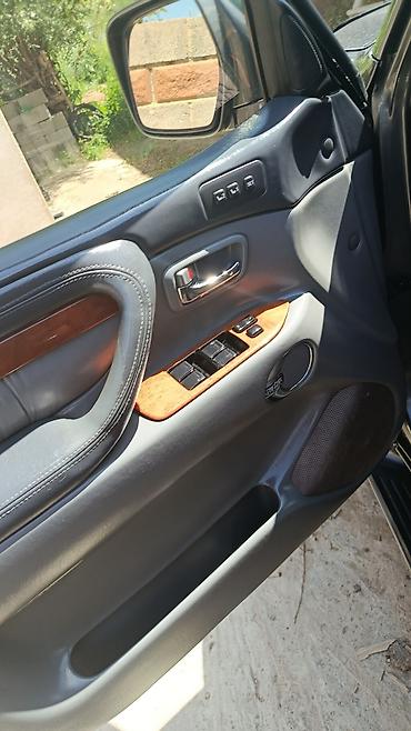 ас машина: Lexus LX: 2002 г., 4.7 л, Автомат, Бензин, Внедорожник — 3