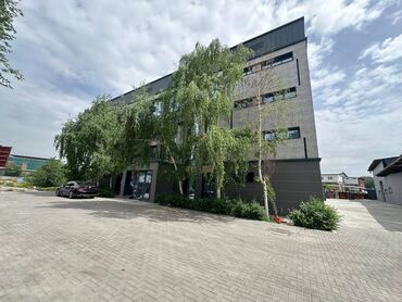 Офисы: Сдаю Офис, 1200 м², С отдельной кухней, С отдельным входом, С отдельным сан узлом