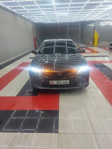 панель торпедо камри 30: Toyota Camry: 2018 г., 2.5 л, Автомат, Гибрид, Седан