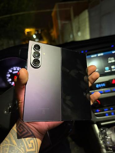 galaxy z flip 7: Samsung Galaxy Z Fold 6, rəng - Boz, Barmaq izi — 4
