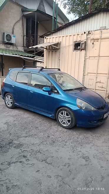 mini ev: Honda Fit: 2006 г., 1.5 л, Бензин, Хэтчбэк — 2
