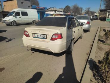 дайво леганза: Daewoo Nexia: 2008 г., 1.6 л, Механика, Бензин, Седан