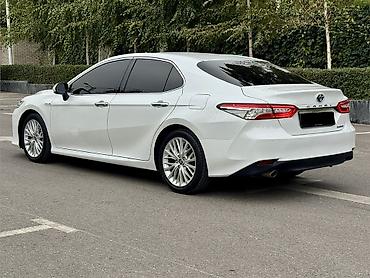 Продажа авто: Toyota Camry: 2018 г., 2.5 л, Вариатор, Гибрид, Седан — 4