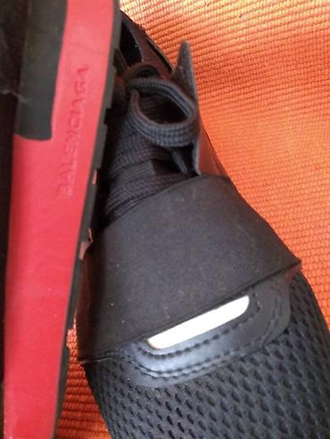 labrador patike zenske: BALECIAGA patike broj 41, duzina unutrasnjeg gazista 26 cm. Bez — 6