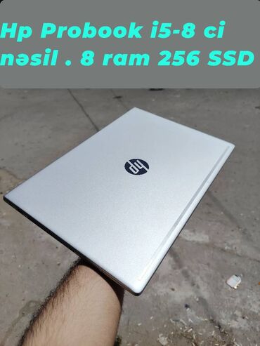 HP: HP 15.6 ", Intel Core i5, 256 GB