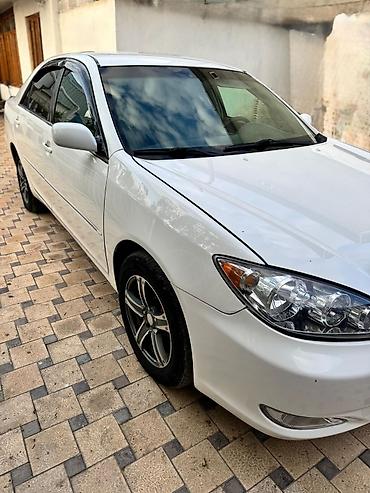 Toyota: Toyota Camry: 2002 г., Седан — 2