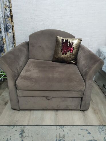 мебель диван кресло: Диван-кровать, цвет - Серый, Б/у