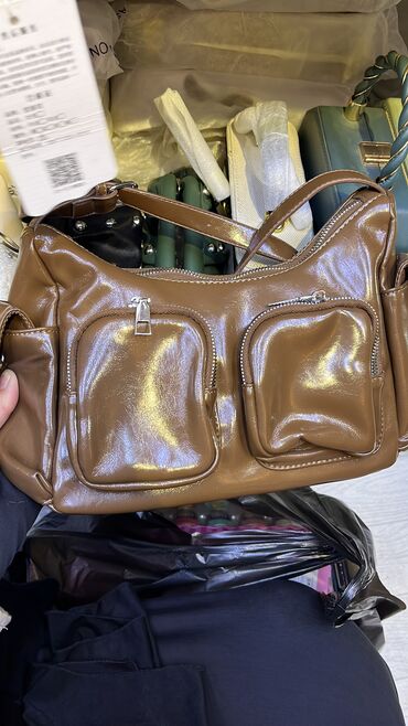 Классические сумки: Все по 700 — 8
