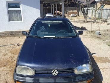 голуф 3: Volkswagen Golf: 1994 г., 1.6 л, Бензин, Седан