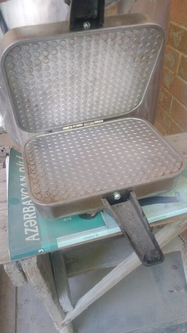 metbex tavanlari: Tava, rəng - Boz