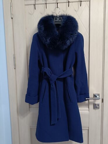 съемный меховой воротник на пальто: Пальто, Классика, Зима, По колено, XL (EU 42)