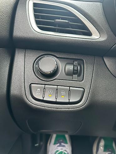 Chevrolet: Chevrolet Spark: 2018 г., 1 л, Автомат, Бензин, Хэтчбэк — 5