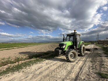 Другие тракторы: Трактор колесный с кабиной, универсальный для полевых работ. Основные — 10
