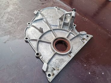 Auto delovi: Dekla radilice prednja Lada 21214i Niva br.2. Polovna očuvana — 4