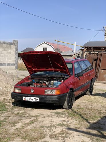 продажа пассат: Volkswagen Passat Variant: 1991 г., 1.8 л, Механика, Бензин, Универсал