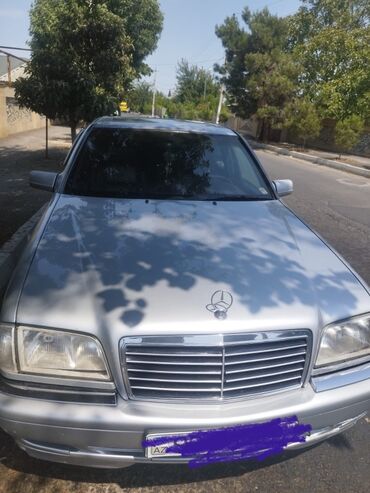 Aksesuarlar və tüninq: Mercedes-Benz C‑Class (W202) sedan – gümüşü rəng - Kuzov: 4 qapılı