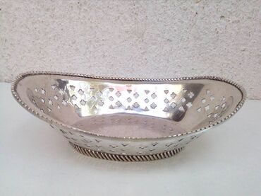 jelke uske: Bowl, color - Silver, Used