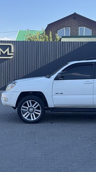Toyota: Toyota 4Runner: 2004 г. — 10