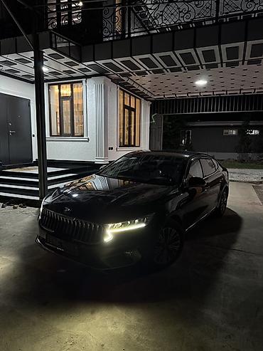 Kia: Kia K7: 2020 г., Седан — 4