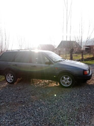 audi 80 1 9 d: Volkswagen Passat: 1989 г., 1.8 л, Механика, Бензин, Универсал