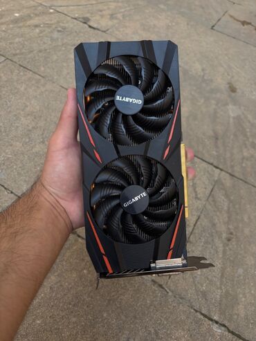 Masaüstü kompüterlər və iş stansiyaları: Videokart Gigabyte Radeon RX 580, 8 GB, İşlənmiş