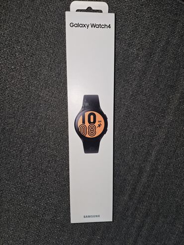 бу рации: Часы Samsung Galaxy Watch 4 (оригинал), с коробкойв идеальном