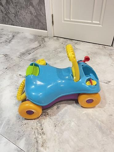 oyuncaq masin: Uşaq üçün minik oyuncağı və gəzdirici (ride-on/walker) Uwaqi hem — 1
