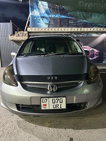 четырка цена: Honda Fit: 2004 г., 1.3 л, Автомат, Бензин, Хэтчбэк — 6