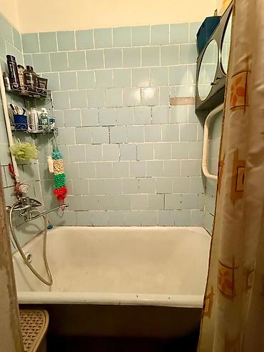 Продажа квартир: 2 комнаты, 53 м², Сталинка, 2 этаж, Старый ремонт at lalafo.kg — 8 Продажа квартир: 2 комнаты, 53 м², Сталинка, 2 этаж, Старый ремонт — 8