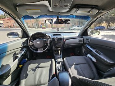 Nissan: Nissan Sunny: 1.6 l | 2010 il Sedan — 9