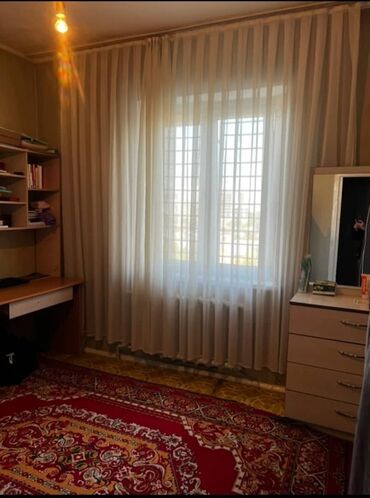 продаю 2х команатную квартиру в 7 мкр: 2 комнаты, 52 м², 106 серия, 7 этаж, Косметический ремонт