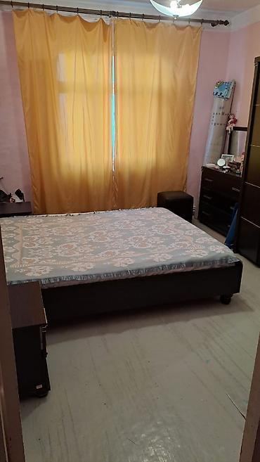 panel evler: Bakı, Yeni Günəşli Massiv Q, 5 otaqlı, Köhnə tikili, 110 kv. m — 5