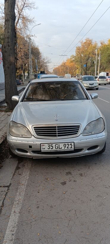 Mercedes-Benz: Mercedes-Benz 220: 2000 г., 4.3 л, Автомат, Бензин, Седан