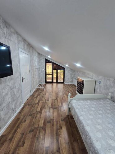 Uzunmüddətli kirayə evlər: 130 kv. m, 4 otaqlı, İşıq, Qaz, Su — 8