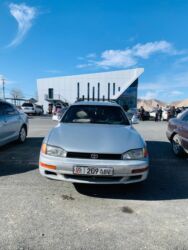 Toyota: Toyota Camry: 1993 г., 2.2 л, Механика, Газ, Универсал — 2