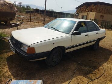 жук ташуучу унаа: Audi 100: 1990 г., 2 л, Механика, Бензин, Седан