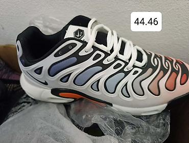 Patike: Akcija š£
svi modeli po 2850 din na lalafo.rs ā 18 Patike: Akcija š£
svi modeli po 2850 din ā 18