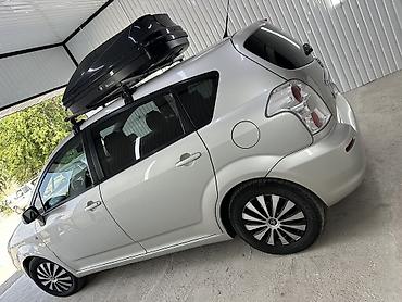 Toyota: Toyota Corolla Verso: 2009 г., 1.8 л, Механика, Бензин, Минивэн — 8