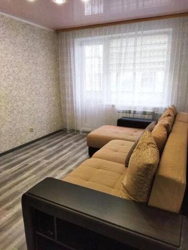 квартира в токмаке: 1 комната, Агентство недвижимости, Без подселения, С мебелью полностью