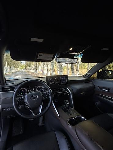 Toyota: Toyota Venza: 2021 г., 2.5 л, Вариатор, Гибрид, Кроссовер — 7