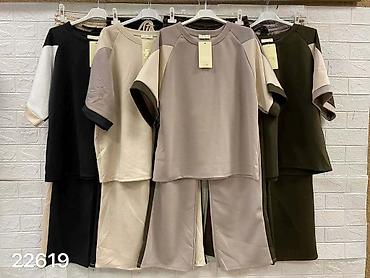levis sorc: Komplet
Cena 3600
Vel. do 3xl
V30 — 1