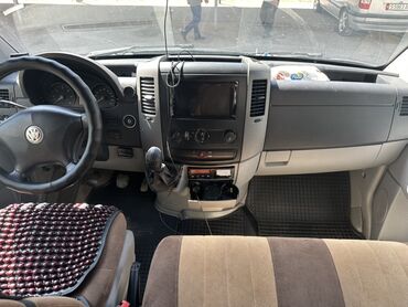 7 местные авто: Volkswagen Crafter пассажирский микроавтобус. 2,7 18 места Основные
